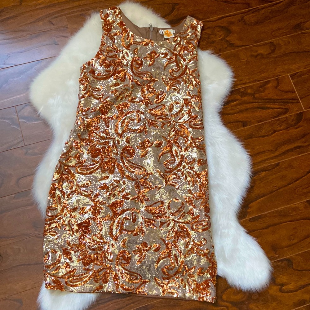 Beautiful sparkly sequin dress in size L